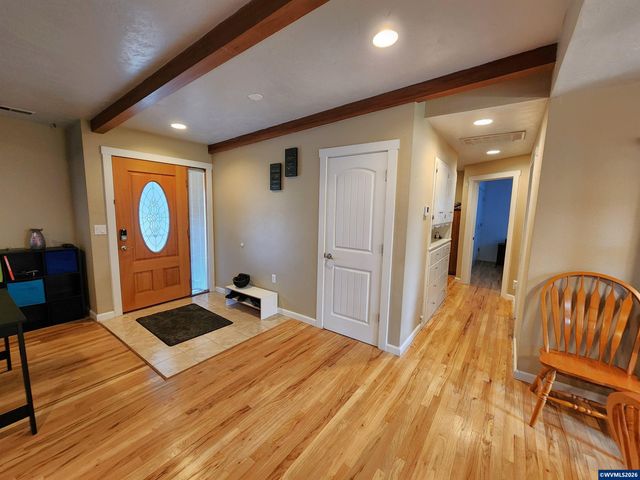 810 Ivy Wy NE, Keizer, OR 97303