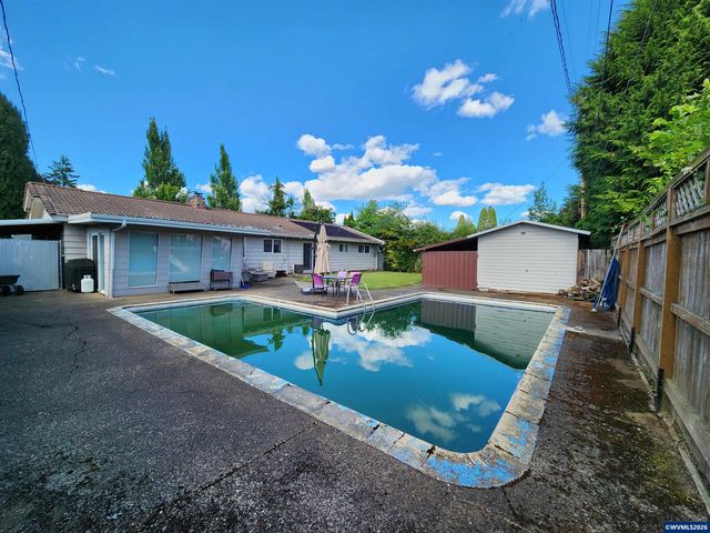 810 Ivy Wy NE, Keizer, OR 97303