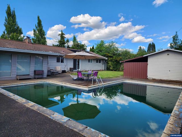 810 Ivy Wy NE, Keizer, OR 97303