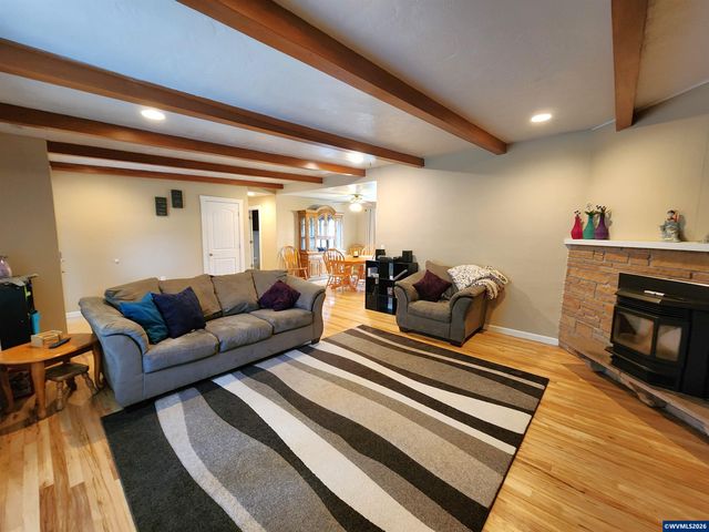 810 Ivy Wy NE, Keizer, OR 97303