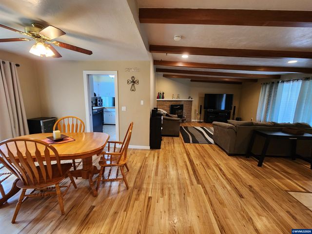 810 Ivy Wy NE, Keizer, OR 97303