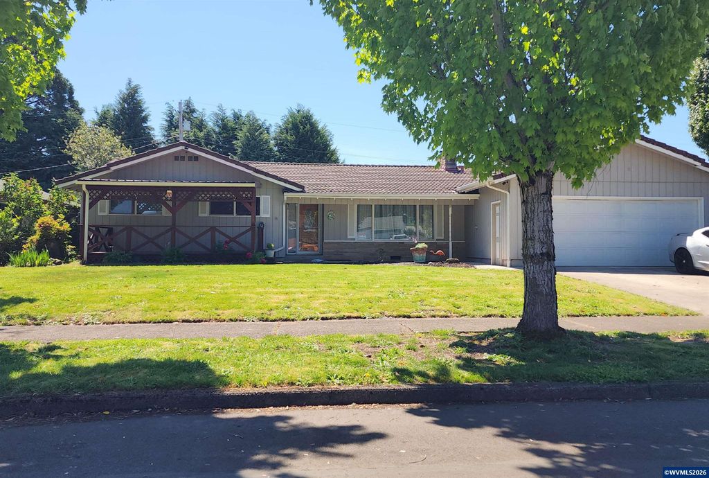 810 Ivy Wy NE, Keizer, OR 97303
