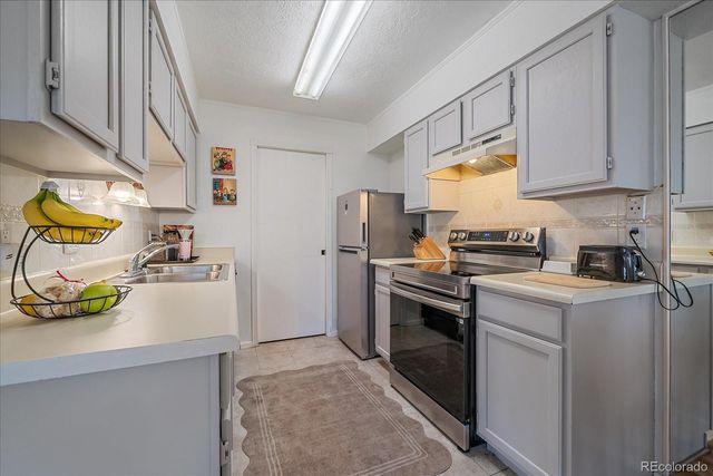 1845 Kendall Street 221B, Lakewood, CO 80214