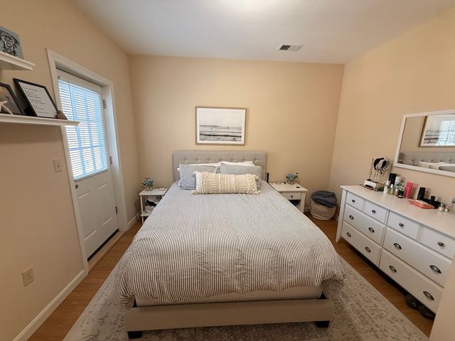 506 E 8th Street 2, Boston, MA 02127