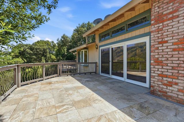 17488 Holiday Drive, Morgan Hill, CA 95037