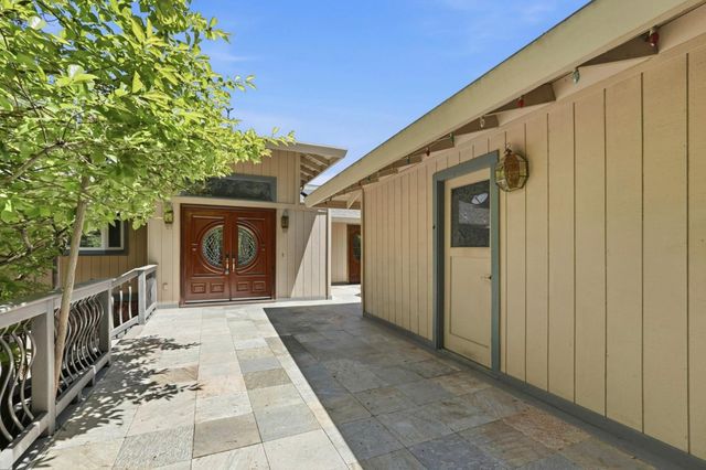 17488 Holiday Drive, Morgan Hill, CA 95037