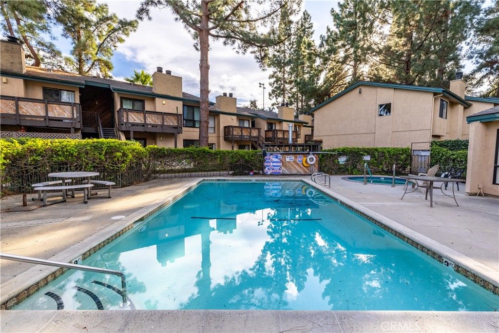 Image 36 of property listing at 570 Peach 28, San Luis Obispo, CA 93401