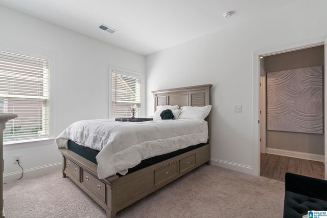 5053 SIMMS RIDGE, Pelham, AL 35124