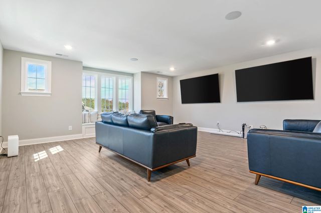 5053 SIMMS RIDGE, Pelham, AL 35124