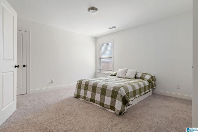 5053 SIMMS RIDGE, Pelham, AL 35124