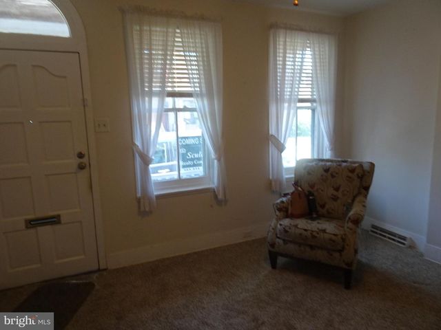 53 W 5TH ST, New Castle, DE 19720