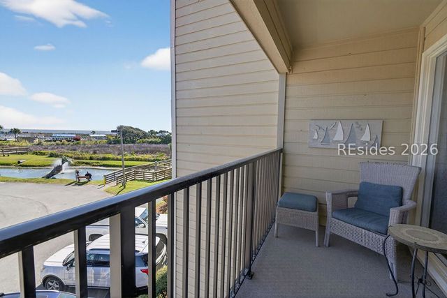 40 Folly Field Rd Apt A218, Hilton Head Island, SC 29928