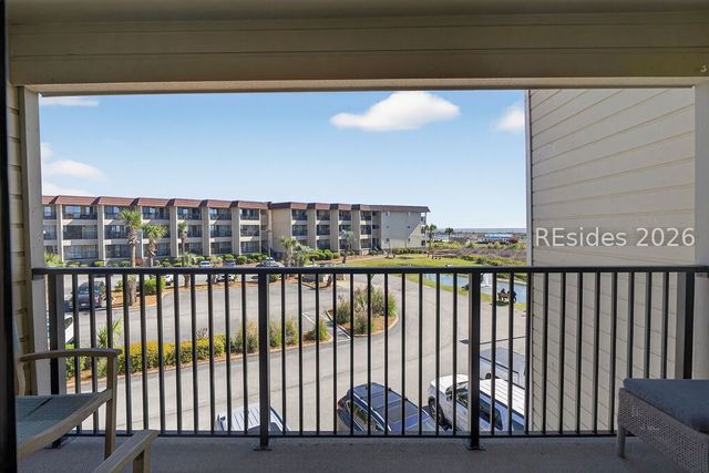 40 Folly Field Rd Apt A218, Hilton Head Island, SC 29928