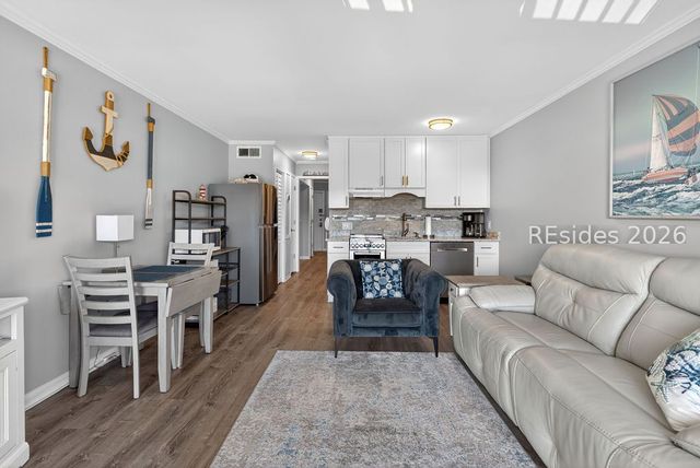 40 Folly Field Rd Apt A218, Hilton Head Island, SC 29928