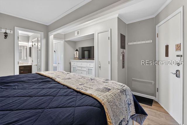 40 Folly Field Rd Apt A218, Hilton Head Island, SC 29928