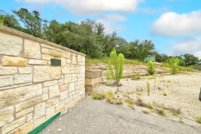 1026 Timmeron TRL, Wimberley, TX 78676