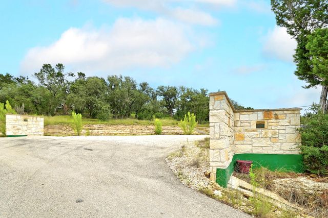 1026 Timmeron TRL, Wimberley, TX 78676
