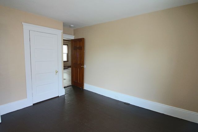 21 Hazel 1, Salem, MA 01970