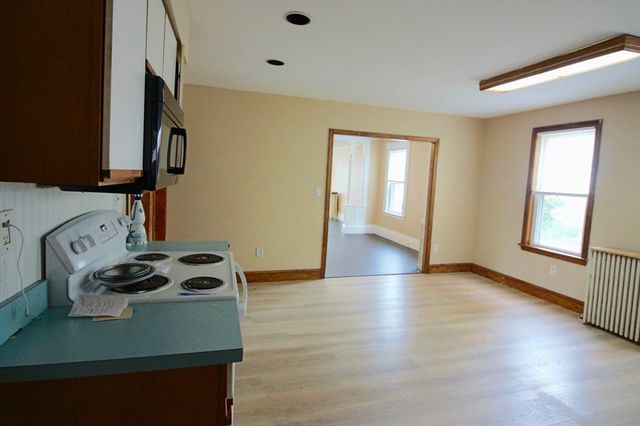 21 Hazel 1, Salem, MA 01970