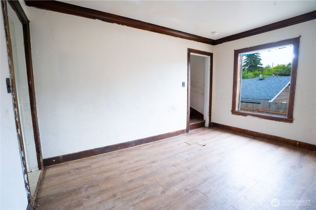 4210 S Holly Street, Seattle, WA 98118