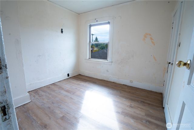 4210 S Holly Street, Seattle, WA 98118