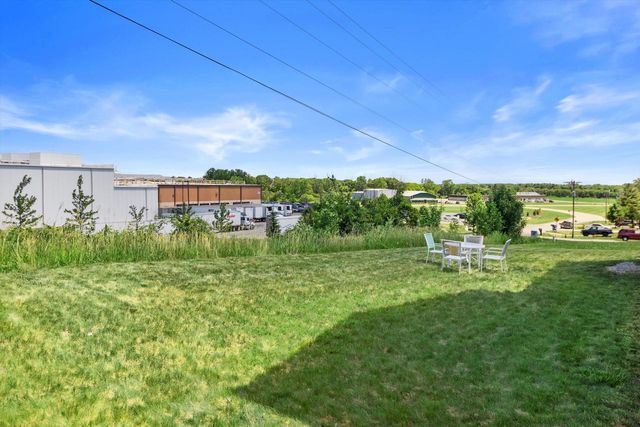 906 Ridge COURT, Watertown, WI 53094