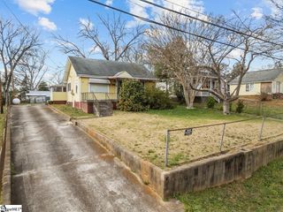 101 Fletcher Street, Greenville, SC 29611