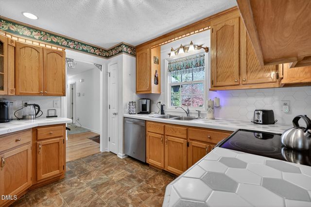 69 Deer Run Court, Angier, NC 27501