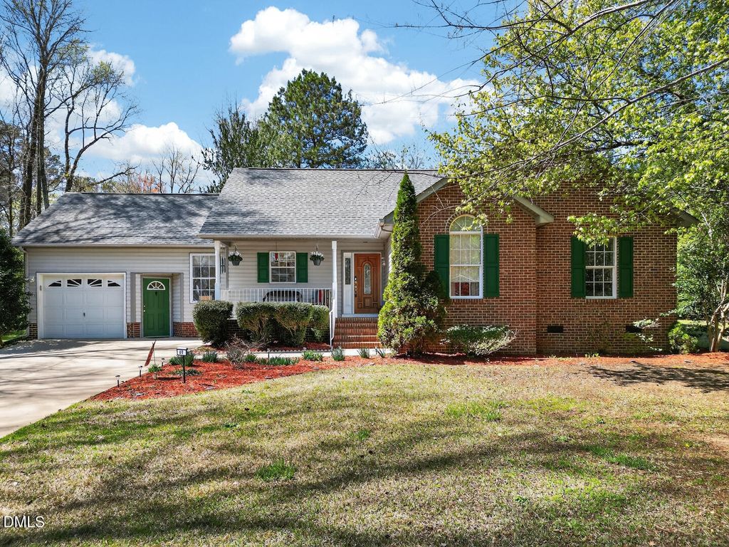 69 Deer Run Court, Angier, NC 27501
