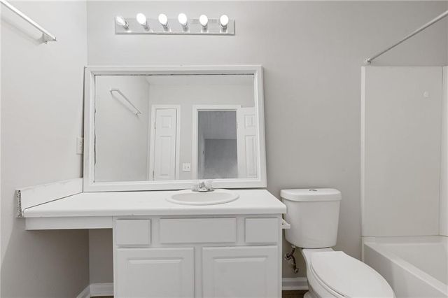 5940 Hampton Court, Atlanta, GA 30349