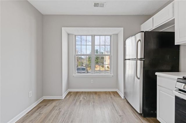 5940 Hampton Court, Atlanta, GA 30349