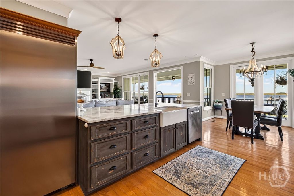 Image 15 of property listing at 72 Amanda Drive, Savannah, GA 31406