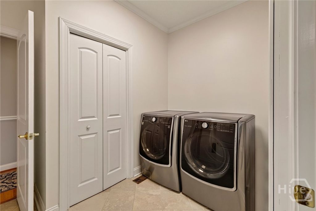 Image 24 of property listing at 72 Amanda Drive, Savannah, GA 31406