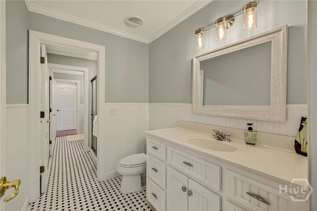 Image 40 of property listing at 72 Amanda Drive, Savannah, GA 31406