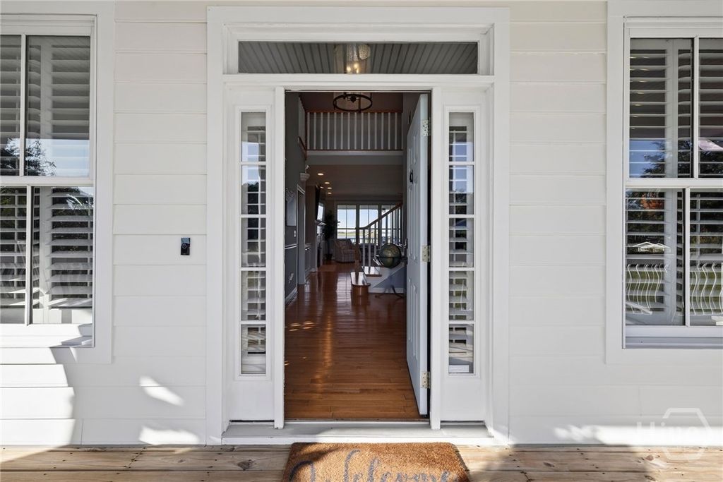 Image 5 of property listing at 72 Amanda Drive, Savannah, GA 31406