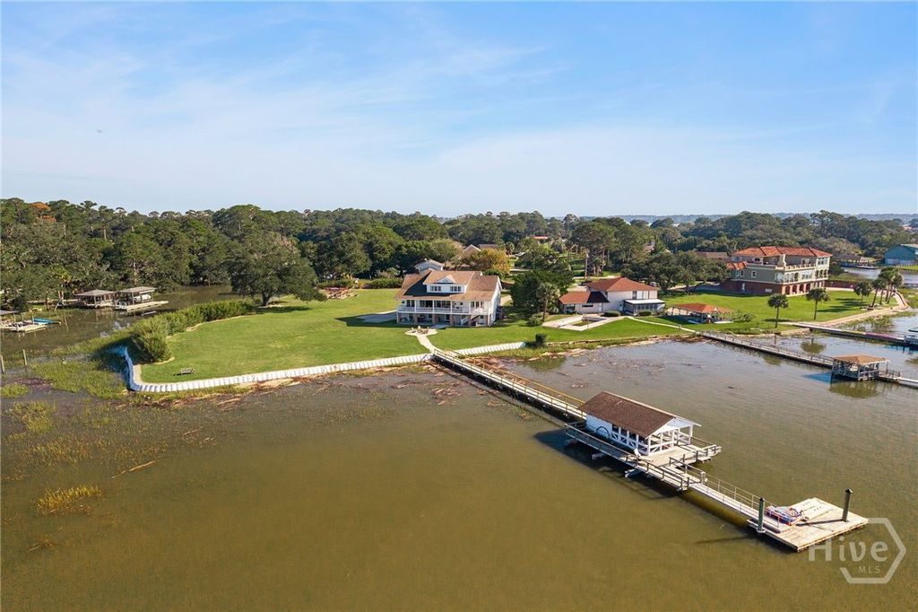 Image 71 of property listing at 72 Amanda Drive, Savannah, GA 31406