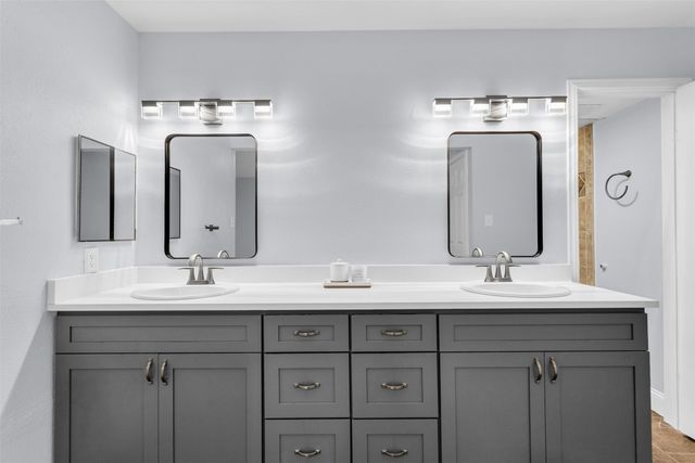 5825 Truitt Circle, The Colony, TX 75056