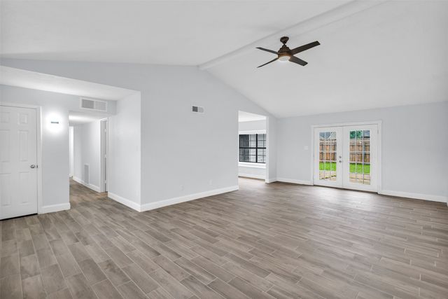 5825 Truitt Circle, The Colony, TX 75056