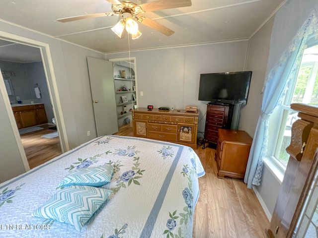 751 Ozone Access Rd, Rockwood, TN 37854