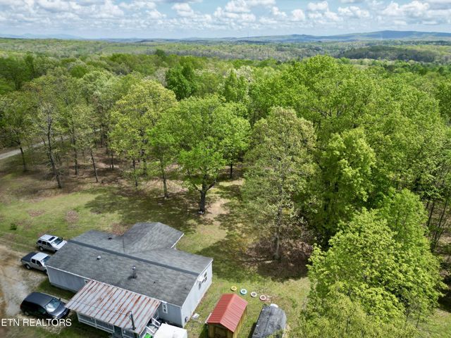 751 Ozone Access Rd, Rockwood, TN 37854