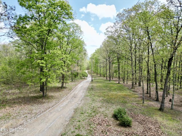 751 Ozone Access Rd, Rockwood, TN 37854