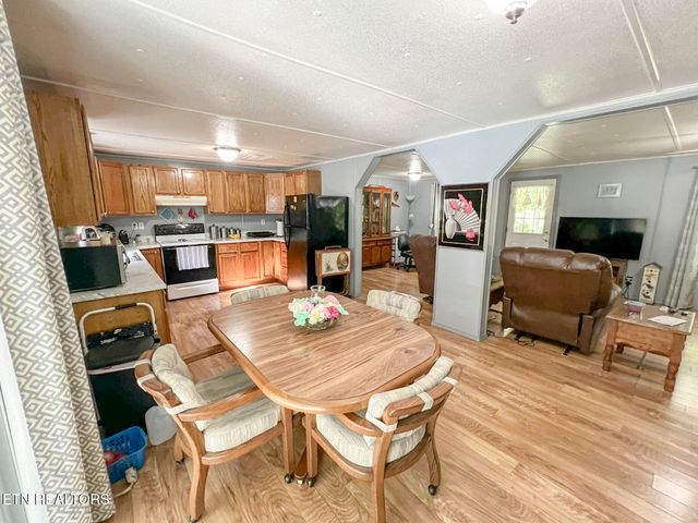 751 Ozone Access Rd, Rockwood, TN 37854
