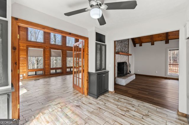 5530 Bourbon Drive, Gainesville, GA 30506