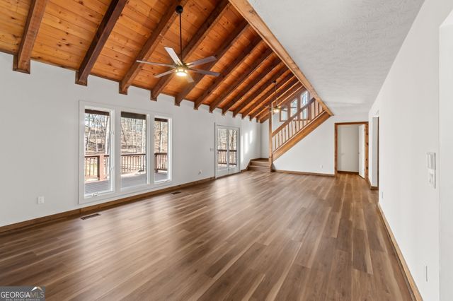 5530 Bourbon Drive, Gainesville, GA 30506