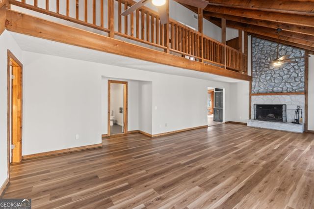 5530 Bourbon Drive, Gainesville, GA 30506