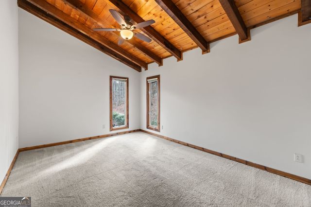 5530 Bourbon Drive, Gainesville, GA 30506