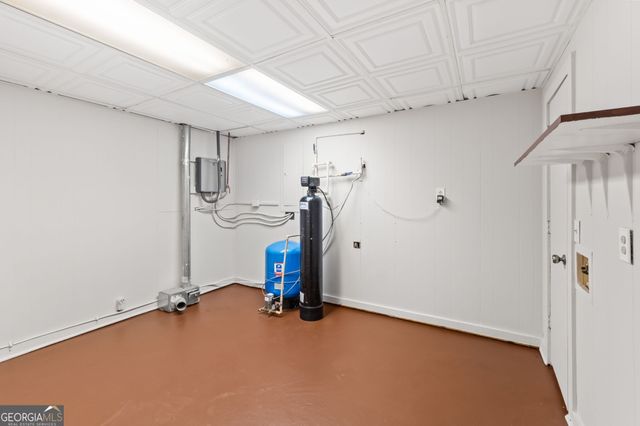 5530 Bourbon Drive, Gainesville, GA 30506