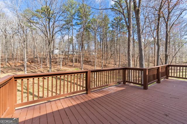 5530 Bourbon Drive, Gainesville, GA 30506