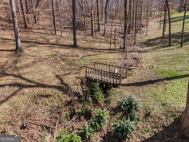 5530 Bourbon Drive, Gainesville, GA 30506