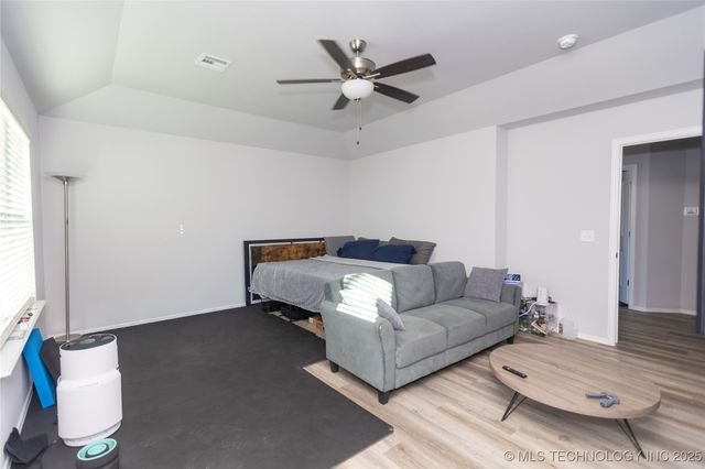 103 E Latimer Street, Tulsa, OK 74106